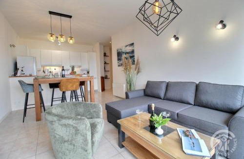 Tregastel House | Ker gwelanig