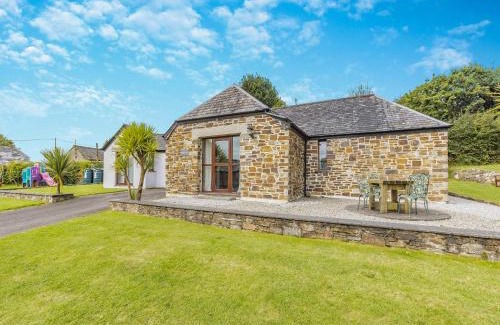 Tresmeer House | Kettle's On - Tkc