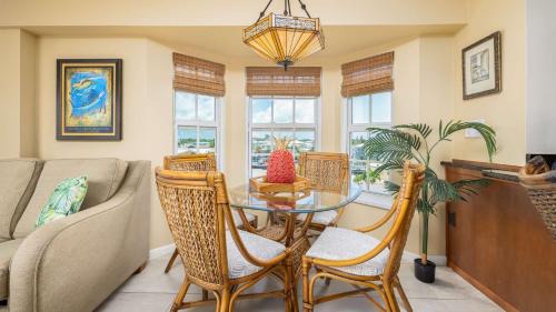Tavernier House | Key Largo Baha Penthouse Ocean Pointe 1416