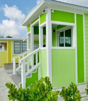 Southgate House | Key Lime Tiny Home New&Cozy