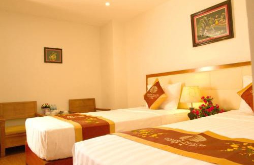 Tran Phu Beach Hotel | Khách sạn Golden Beach Nha Trang