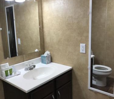 Onalaska Hotel | Kickapoo Shores Waterfront Cottages