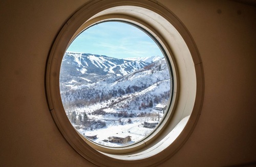 Snowmass Village House | Killer Views -&- Highest Reviews -&- Great Value -&- 6 Min to Ski hill