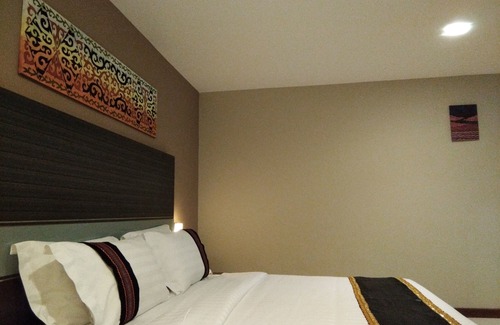 Downtown Kota Kinabalu Hotel | Kinabalu Daya Hotel