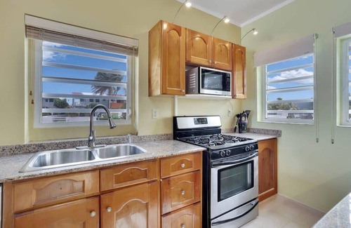 Belnem Condo | King's Beach Ocean's Eleven, oceanfront 2 bed/2 bath