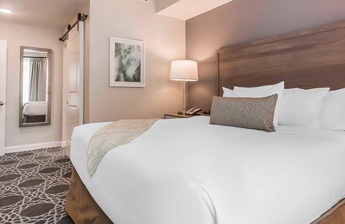 Cannonborough Elliotborough Resort | King Street Boutique Resort