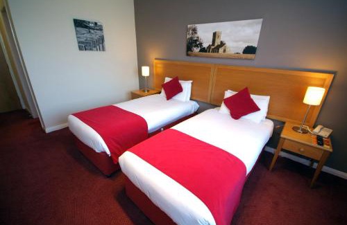 Hull Hotel | Kingstown Hotel by Greene King Inns