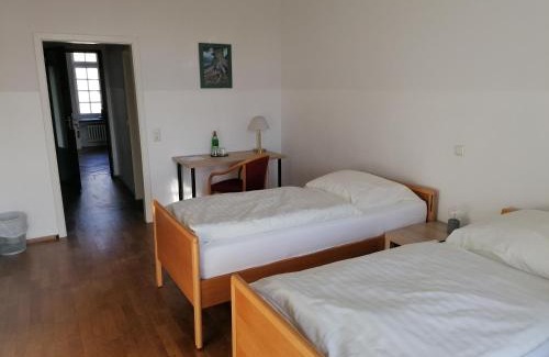 Grevenbroich Hotel | Kloster Langwaden