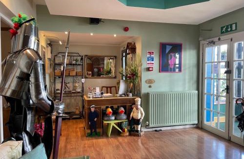 Great Yarmouth Hotel | Knights Court