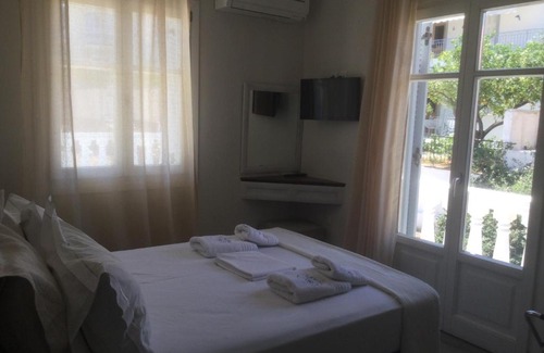 Spetses Hotel | Kochyli Hotel