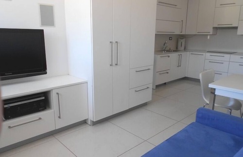 Katamon Apartment | KOSHER 1 bedroom Apartment in Old Katamon