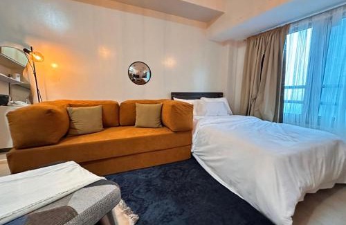 Bagumbayan Apartment | Kozy Mood Studio - 19N Renoir