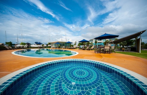 Nuea Khlong Resort | Krabi Boat Lagoon Resort