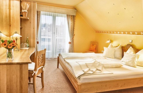 Weissensee Hotel | Kraners Alpenhof BIO Bed and Breakfast Pension