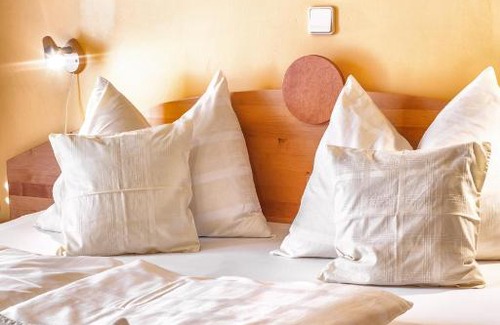 Weissensee Hotel | Kraners Alpenhof BIO Bed and Breakfast Pension