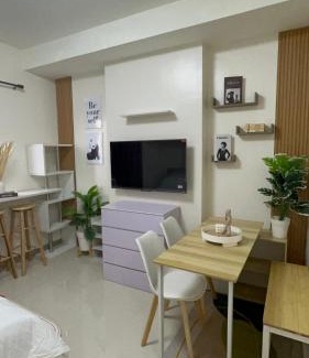 Cebu Apartment | Kristinas Homestay- Cozy Resort Vibe Condotel
