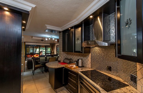 Hazyview Ski Chalet | Kruger Park Lodge Unit No. 209