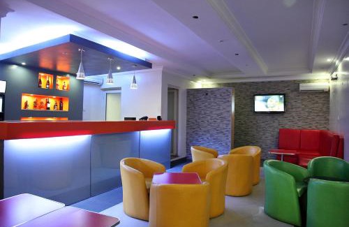 Surulere Hotel | KSF Place Alaka