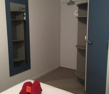 Aytre Hotel | Kyriad Direct La Rochelle Aytré