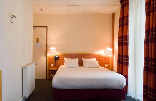 Lamballe Hotel | Kyriad Hôtel Lamballe - Gare TGV - Centre ville