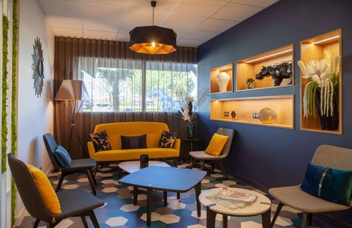 Souche Hotel | Kyriad NIORT - Espace Mendes-France