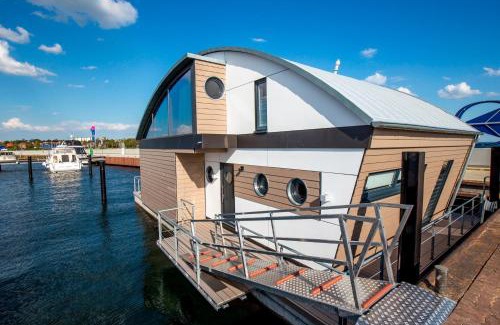 Neustadt in Holstein House | KYST 5410 Floating Home 2