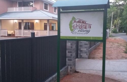 La Digue Villa | L’étang Résidence