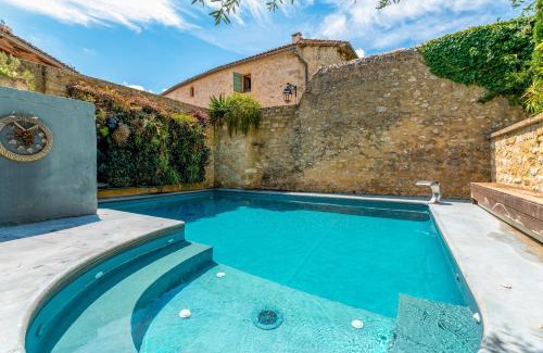 Collias Villa | L'Atelier