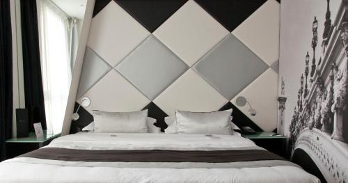 Les Halles Hotel | L'Empire Paris - Louvre