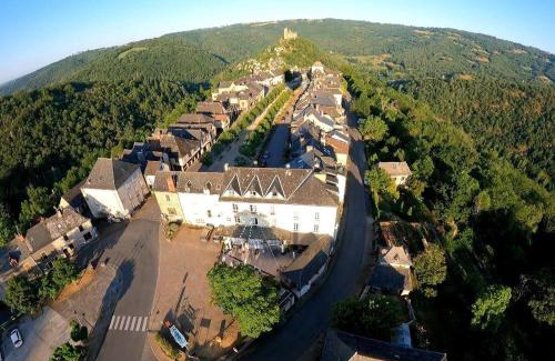 Najac Hotel | L'Oustal Del Barry