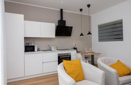 Cagliari Apartment | La Bella Sonnino Suite