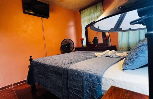 Milot Bed & Breakfast | La Belle Maison Milot