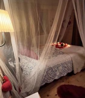 Barjols Bed & Breakfast | La cabane des amoureux