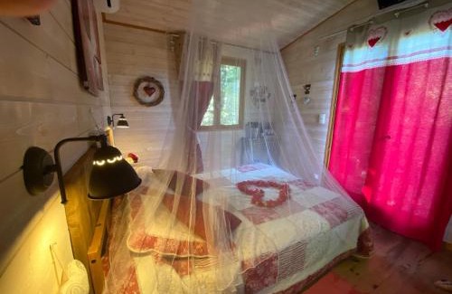 Barjols Bed & Breakfast | La cabane des amoureux