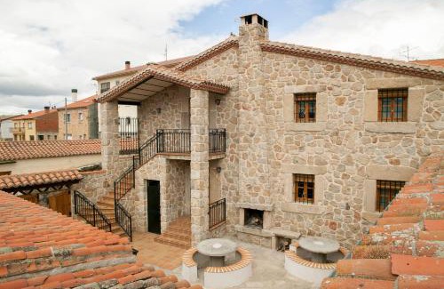 El Barraco House | La Casa de la Cebada