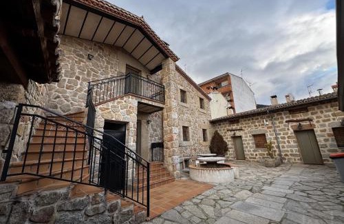 El Barraco House | La Casa de la Cebada