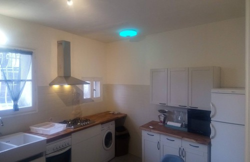 Mormoiron House | La Commanderie in Mormoiron - Cottage with pool- max. 11 pers.