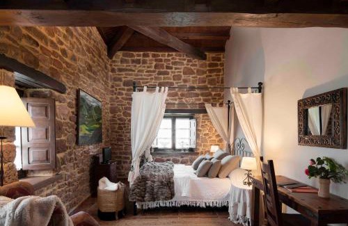 Cajide House | La Corte de Lugás