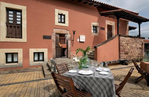 Cajide House | La Corte de Lugás