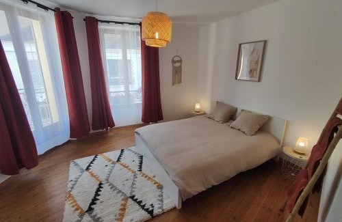 Crecy-en-Brie Apartment | La Crécynade - near Disneyland and Parrot World