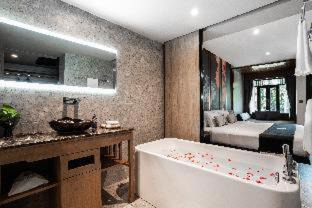 Khuekkhak Resort | La Flora Khao Lak - SHA Extra Plus