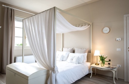 Stabbia Villa | La Locanda di Corrado, Apartment and Rooms