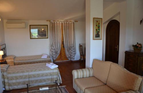Quercegrossa House | La Loggia - Villa Gloria -Adults Only