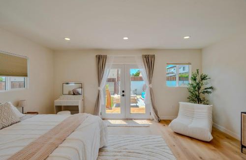 View Park-Windsor Hills House | LA Luxury Home with Private Pool & Gym 4 beds Prime Location