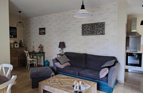 Saint-Denis-les-Martel House | La maison o kiwis