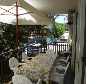 Fogliano Marina House | La Martlona