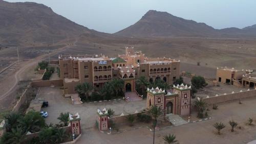Amezrou Hotel | La Perle Du Drâa