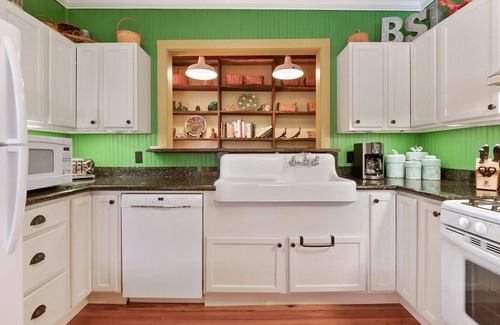 Bay St Louis House | La Petite Cachette Main House in Old Bay St. Louis