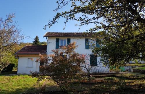Besancon Apartment | La Petite Sommière