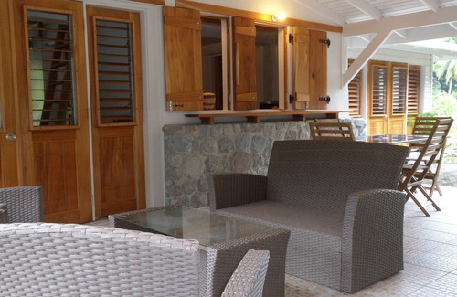 La Plaine Villa | La Plaine: House with character